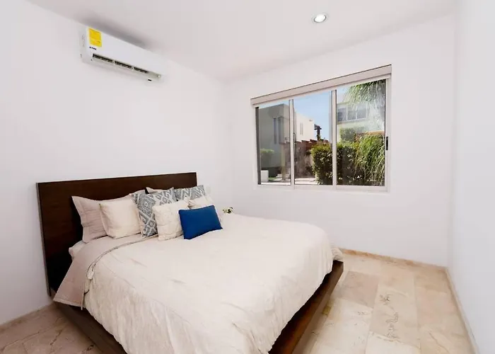 Sea View, King-size Bed, Wheelchair Access Cabo San Lucas